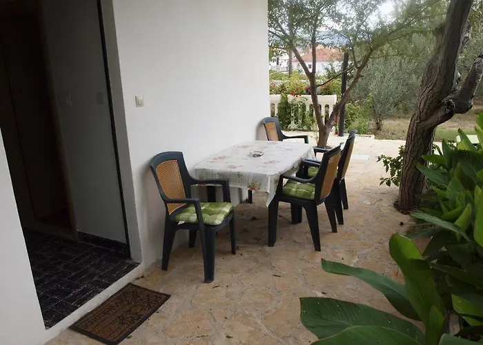In With Terrace, Air Conditioning, Wifi, Washing Machine * Slatine