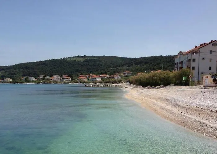 In With Terrace, Air Conditioning, Wifi, Washing Machine Apartament *
